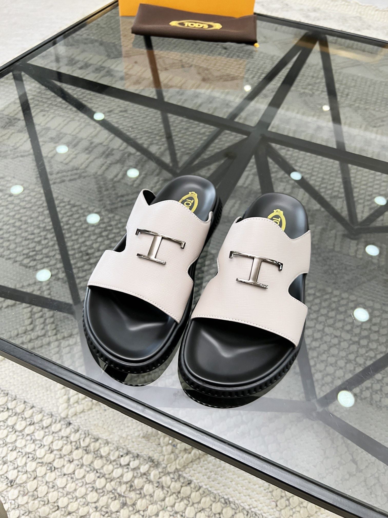 Tods Sandals